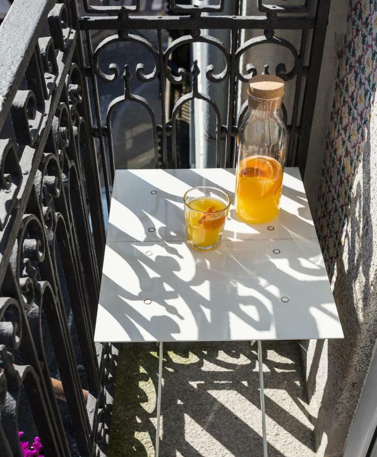 Gold & Grey Loft Almada Apartment Porto Exterior foto